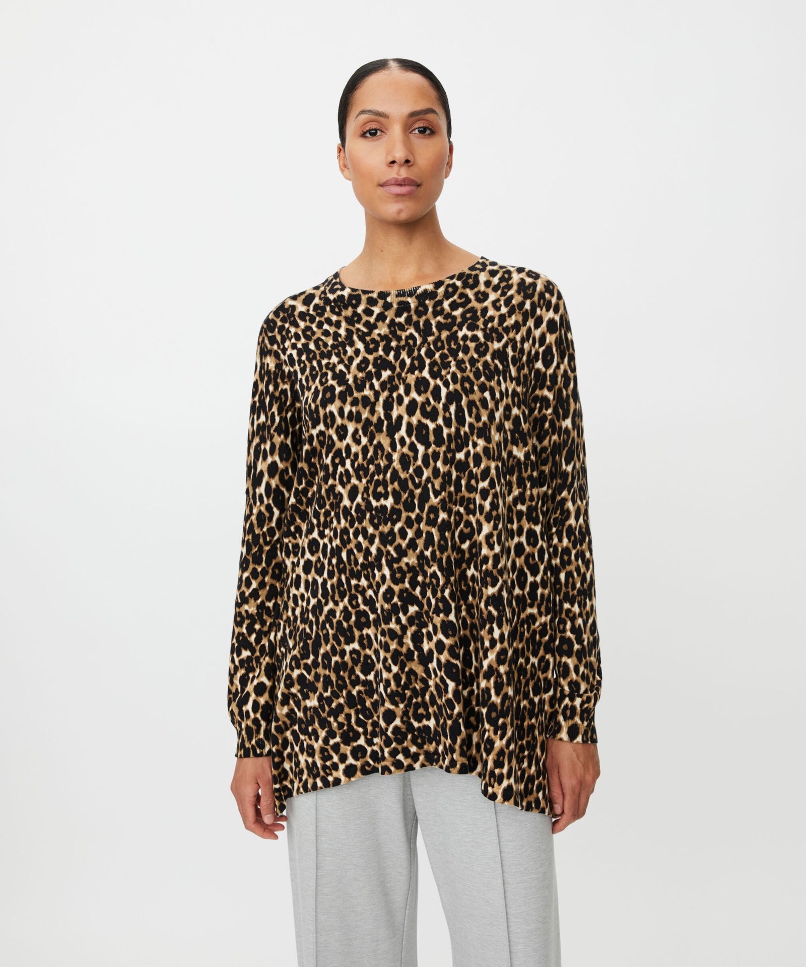 Masai Feluci Incense Long Sleeve Top