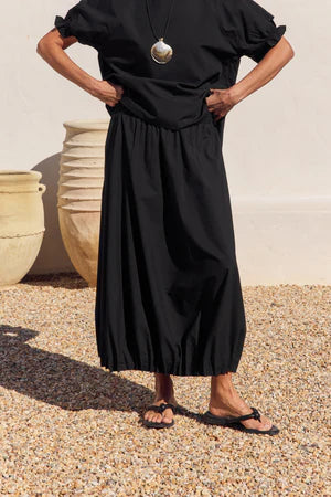 Tirelli Black Pin Tuck Hem Skirt