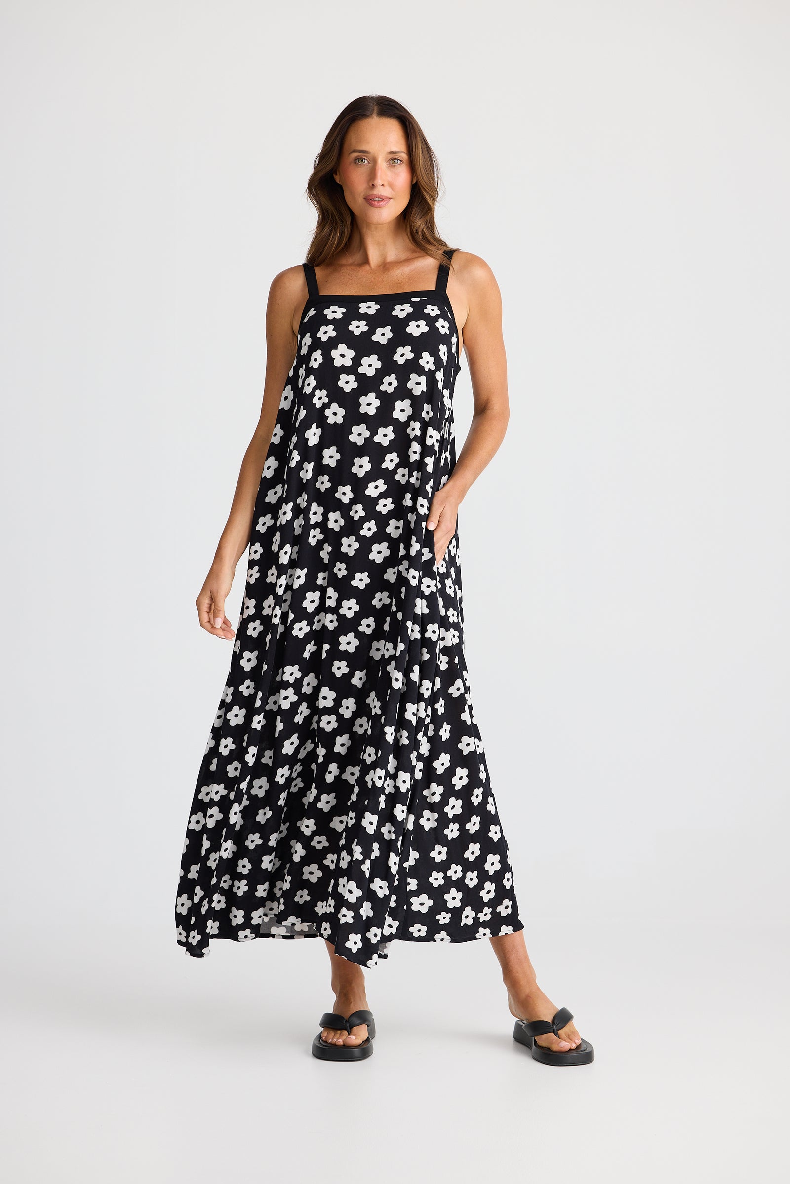 Brave + True Erica Ditsy Daisy Dress