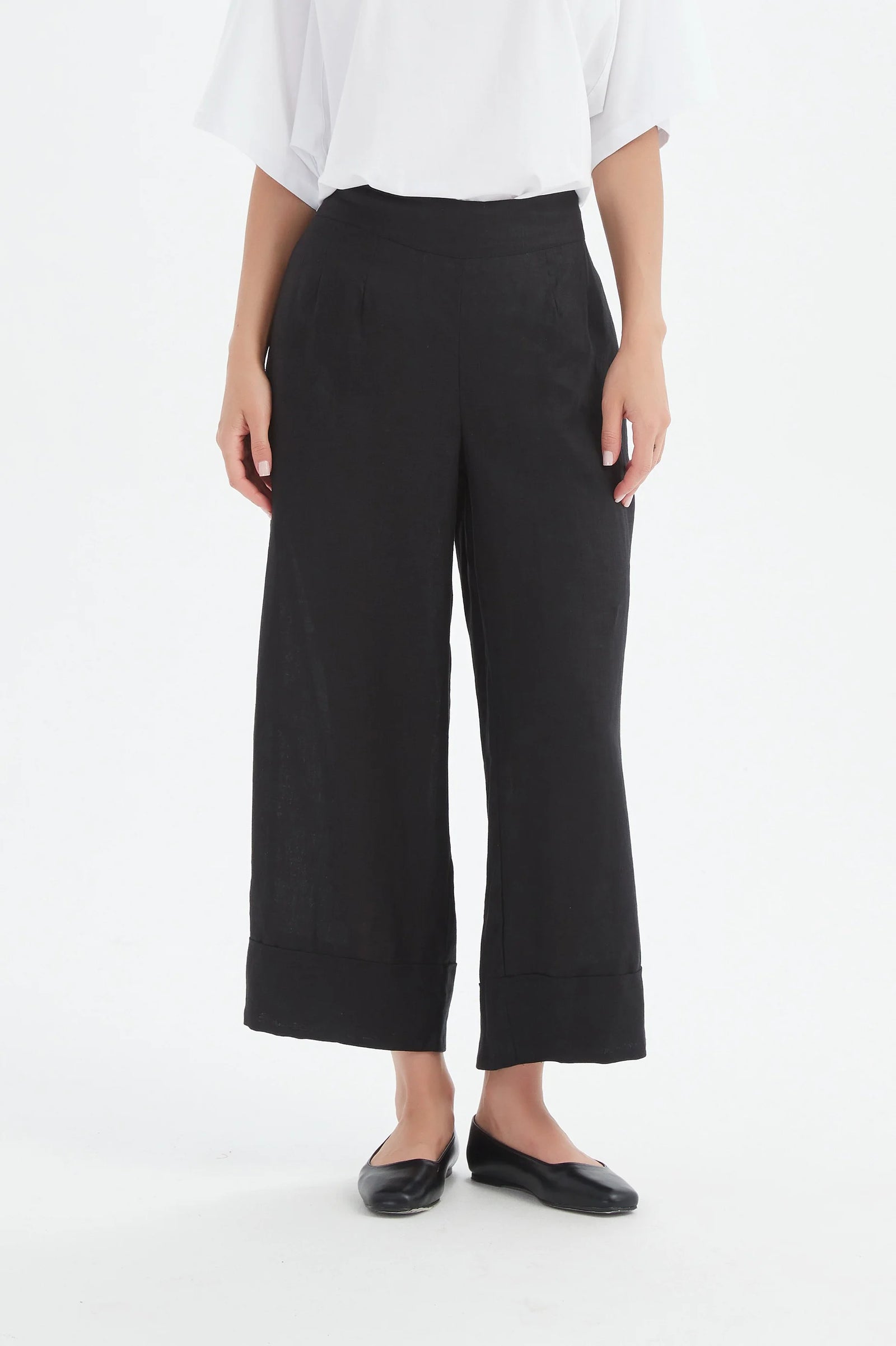 Tirelli Black Wide Leg Linen Pant