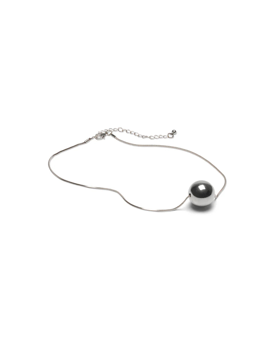 Chalk Pendle Silver Large Ball Necklace