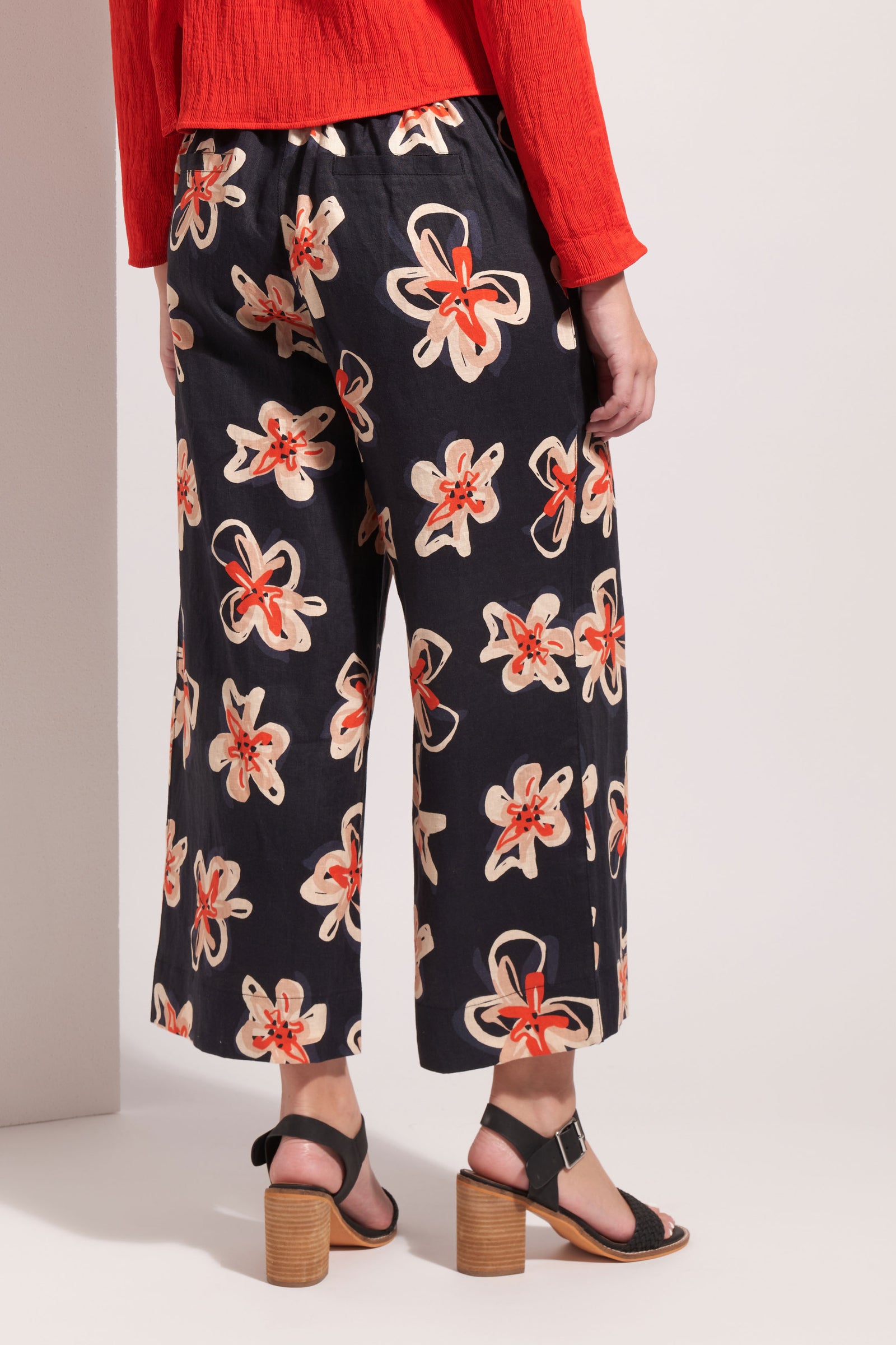 Foil Its Only Natural Flower Doodle Pant