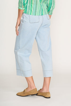 Foil Jean Bleach Wash Queen Crop Trouser