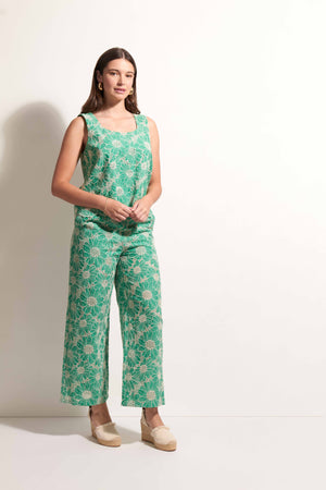 Foil Flower-Ful Green Flower Shell Top