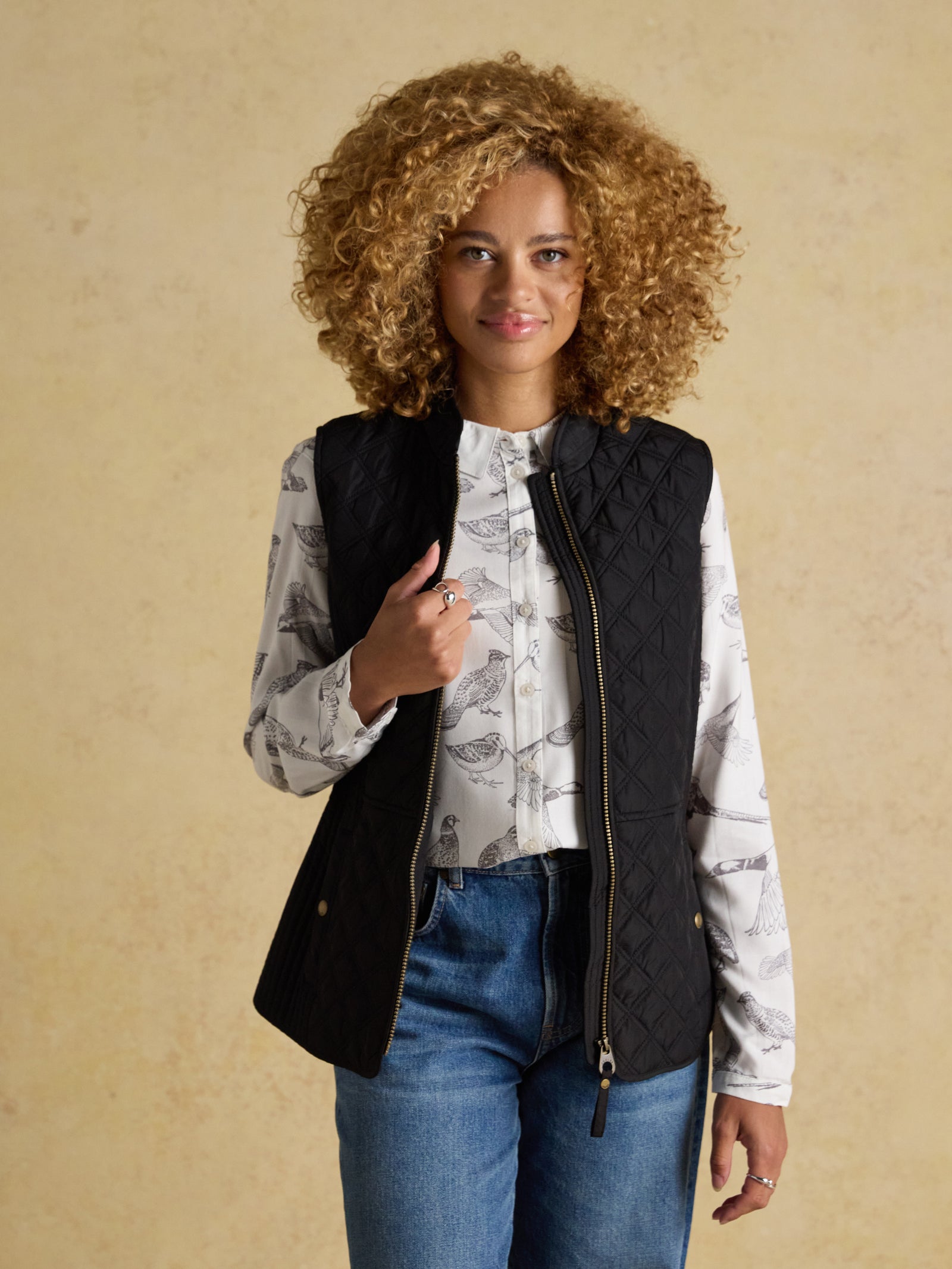 Joules Minx Black Showerproof Diamond Quilted Gilet with Adjustable Waist