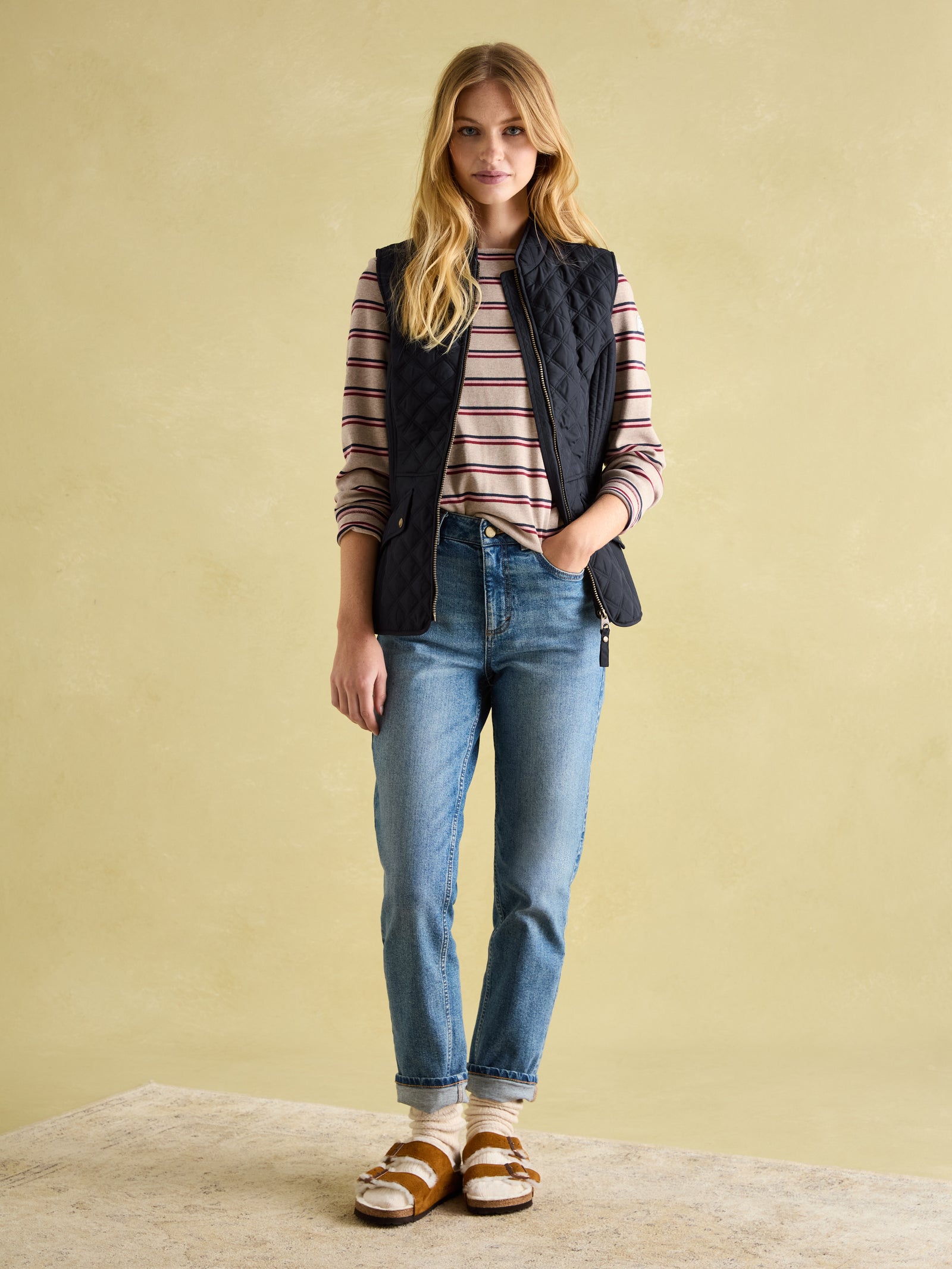 Joules Minx Navy Blue Showerproof Diamond Quilted Gilet