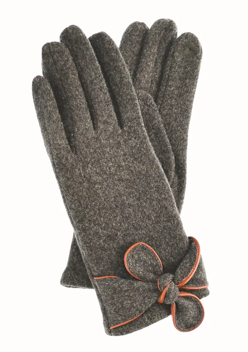Hot Tomato Charcoal & Tan Trim Beau Belle Gloves