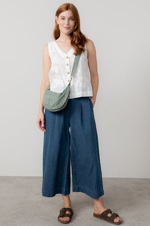 Lily & Me Laurel Crossbody Bag