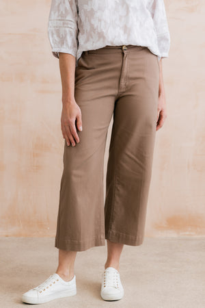 Lily & Me Mocha Isla Crop Trousers