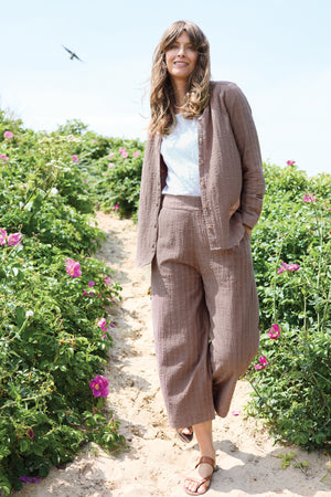 Lily & Me  Mocha Savannah Shirt Plain Seersucker