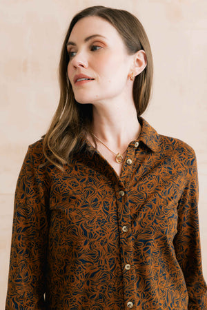 Lily & Me Mono Foliage Burnt Caramel Bowbridge Shirt