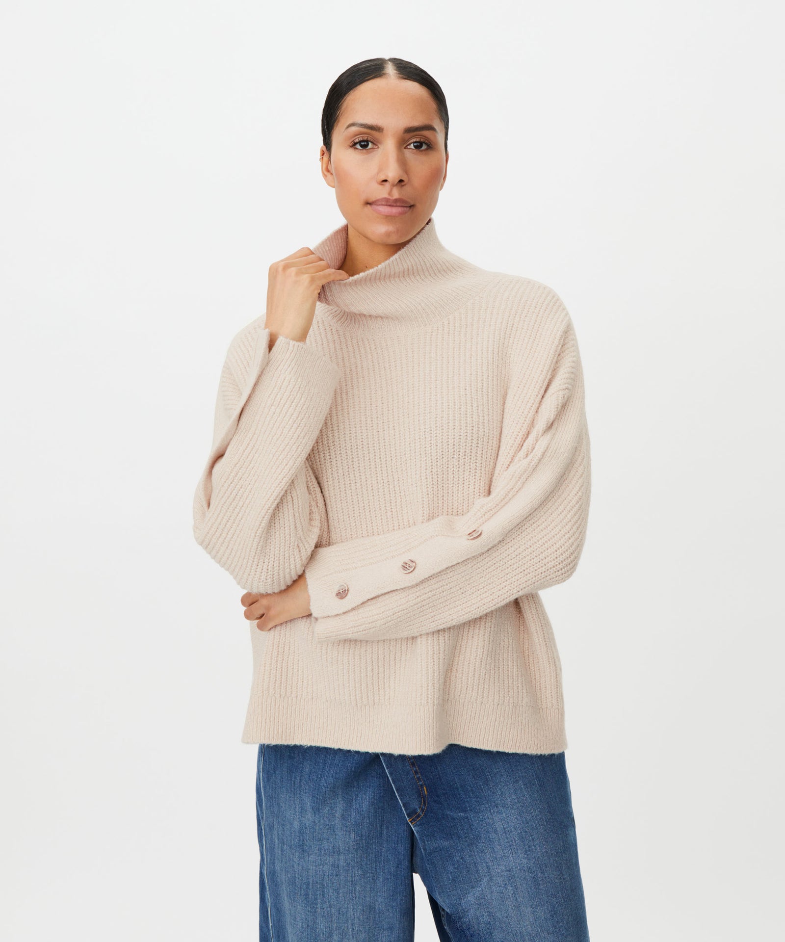 Masai MaFanya Whitecap Long sleeve Top