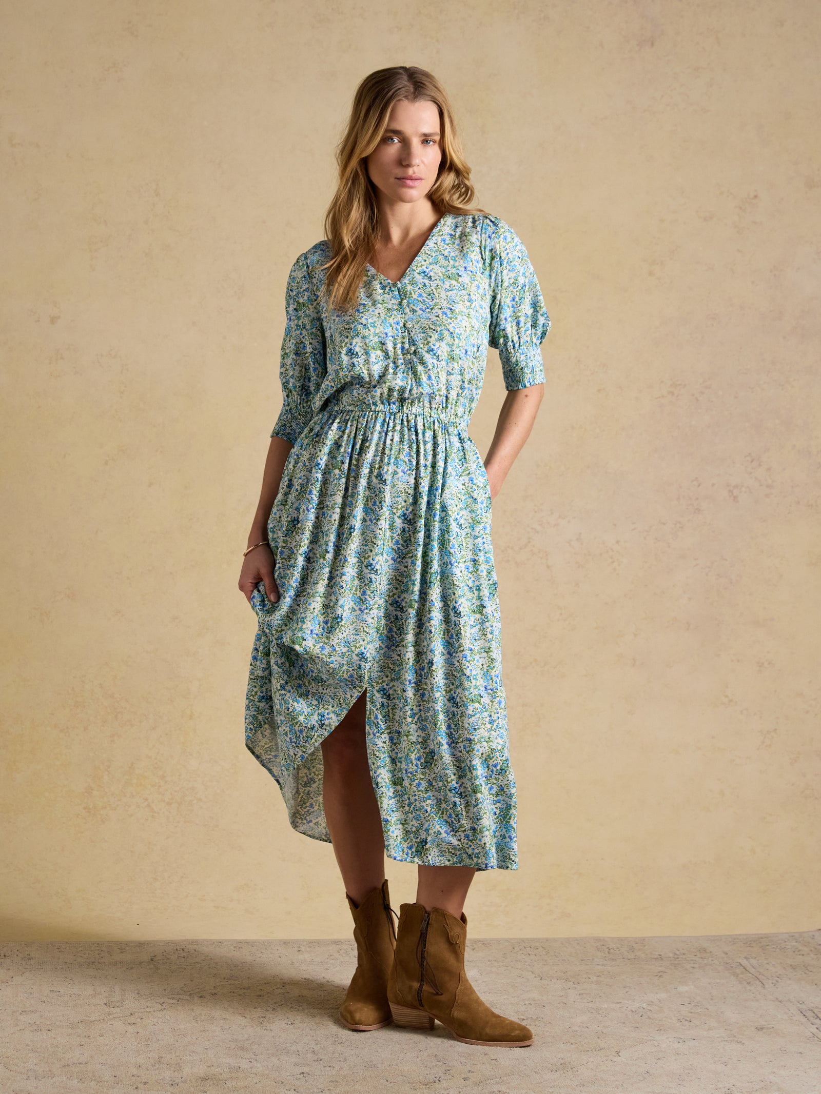 Joules Adele Green Ditsy V-Neck Short Sleeve Midi Dress