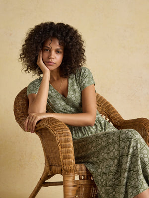 Joules Nia Khaki Green Short Sleeve Jersey Midi Dress