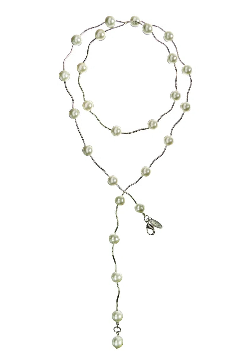 Hot Tomato Oscillating Silver Pearl Necklace