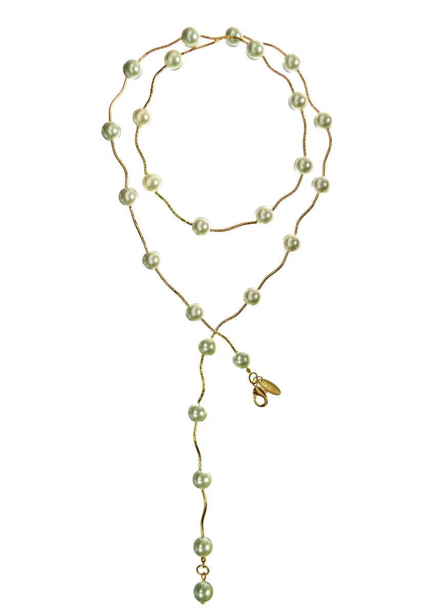 Hot Tomato Oscillating Gold Pearl Necklace